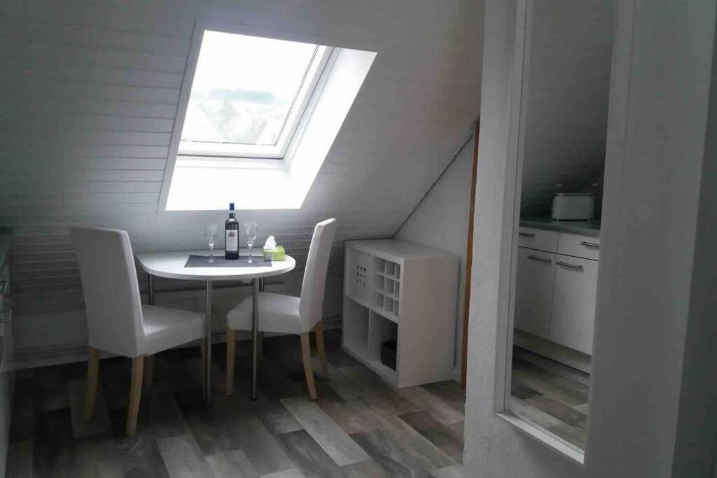 Helle 2-Zimmerwohnung Am Stadtrand 希尔德斯海姆 外观 照片
